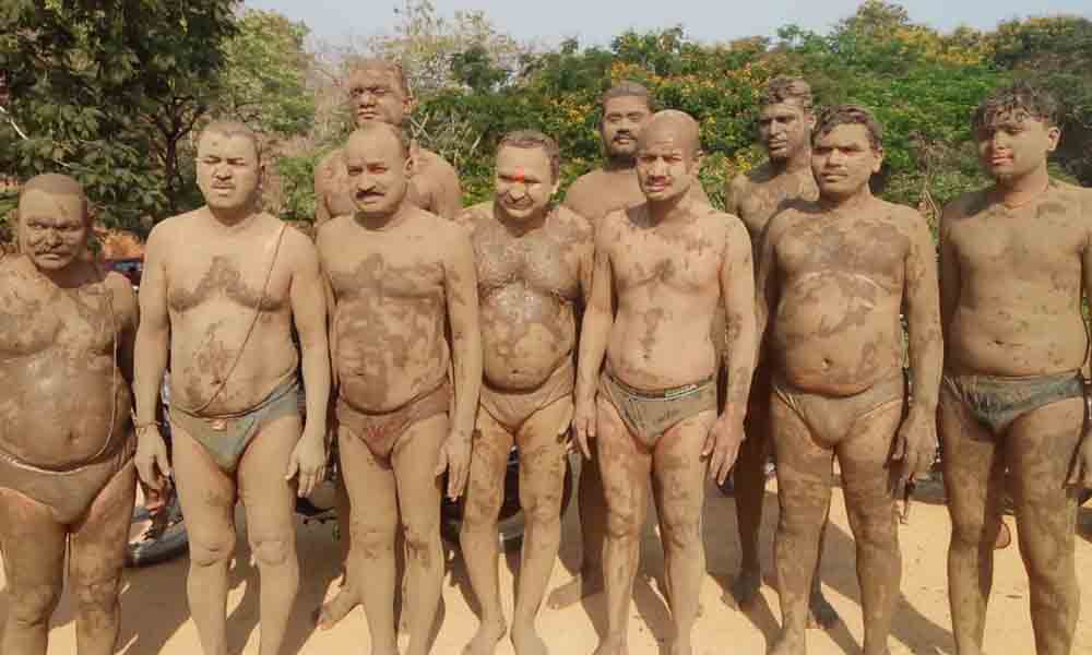 mud bath : మడ్​ బాత్