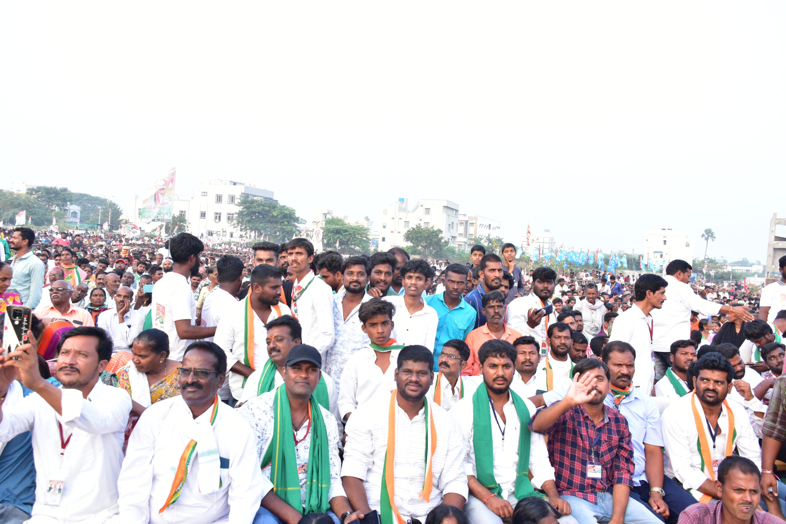 Congress is a tsunami in the country : దేశంలో కాంగ్రెస్‌ సునామీ